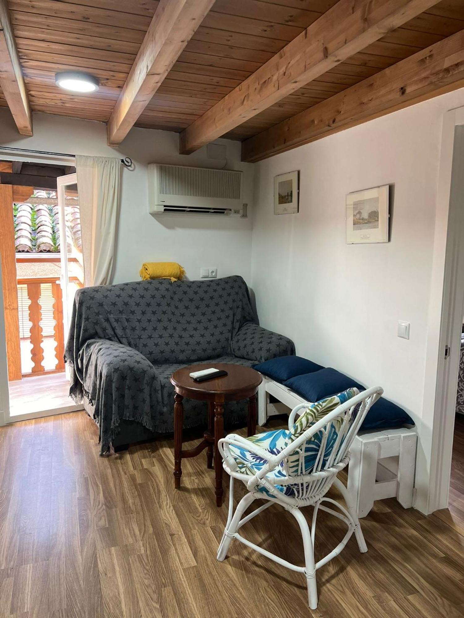 La Golondrina Apartamento Candeleda Exterior foto